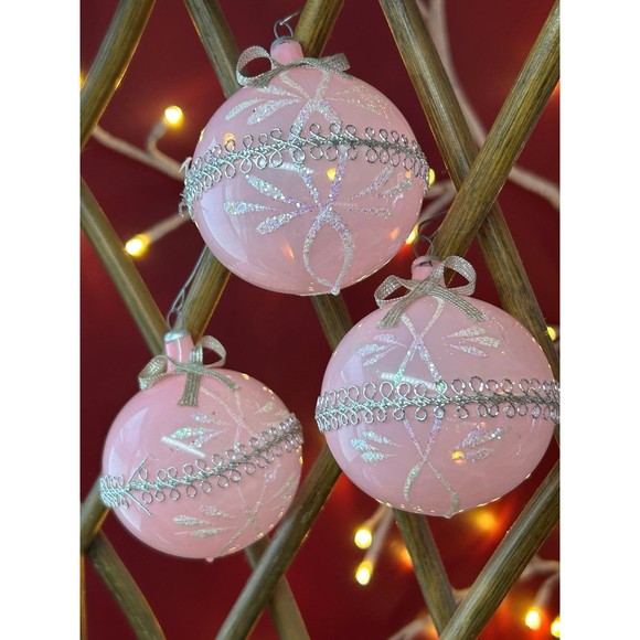 Lot of 27 Vintage Glass Ornament Bundle - Picture 8 of 12